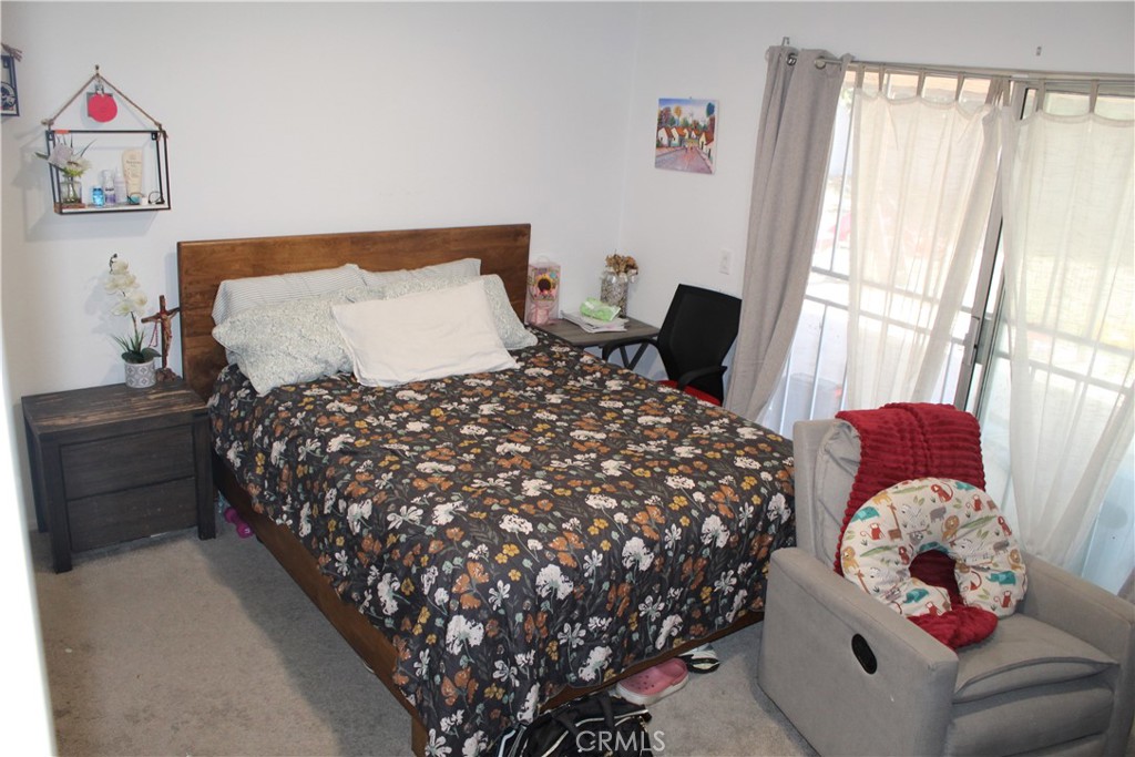 14158 Linnett Property Photo 9