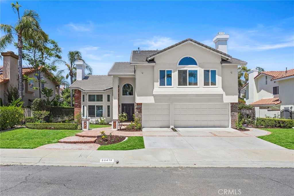 20415 Via Burgos Property Photo 1