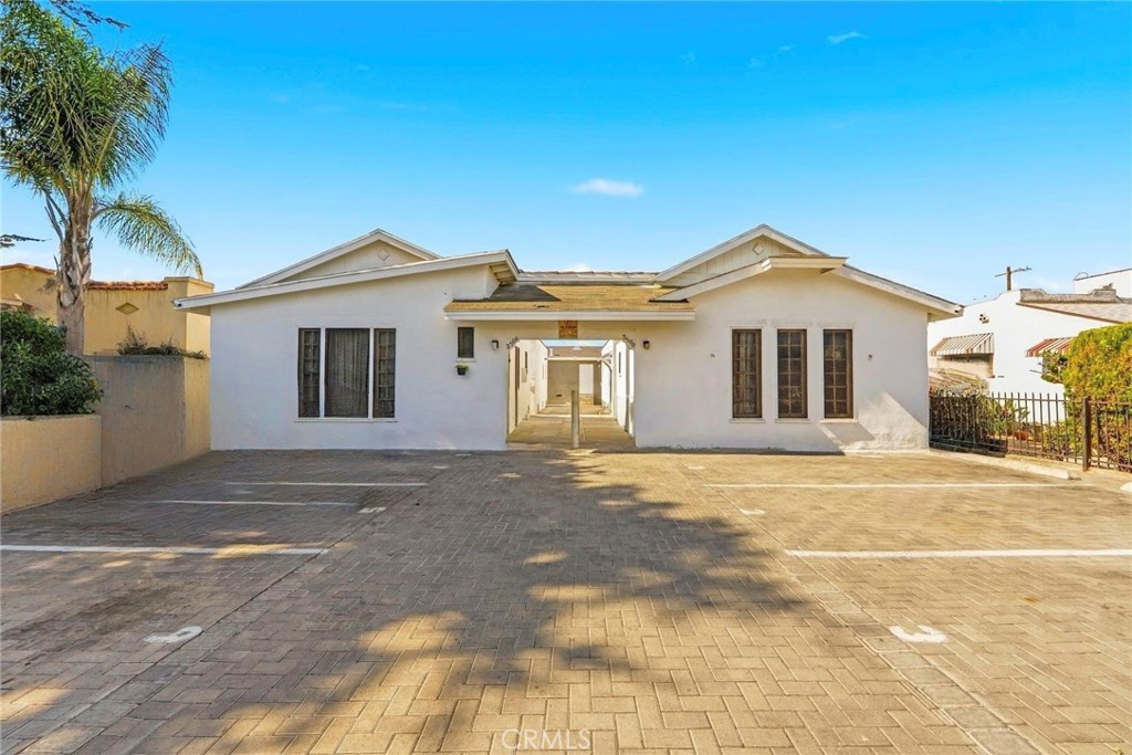 2500 Hill Property Photo 5