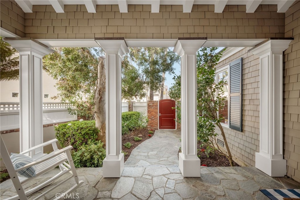 33 Palermo Walk Property Photo 8