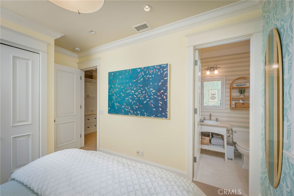 33 Palermo Walk Property Photo 39