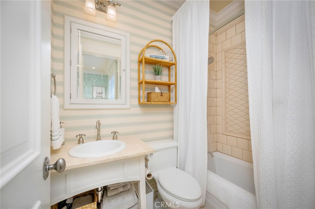 33 Palermo Walk Property Photo 41