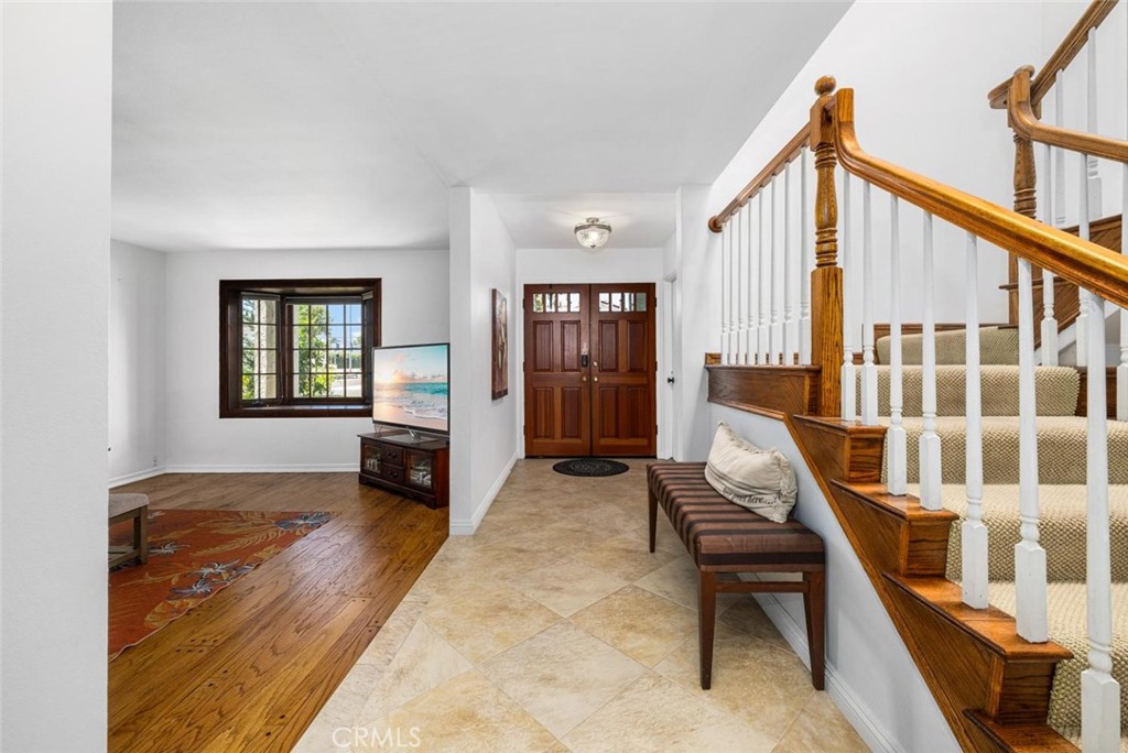 3902 Toland Property Photo 9