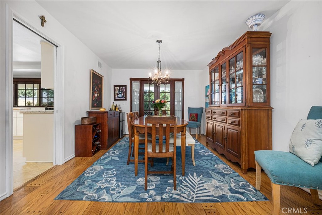 3902 Toland Property Photo 17