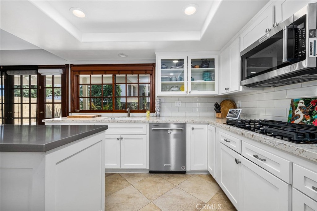 3902 Toland Property Photo 24