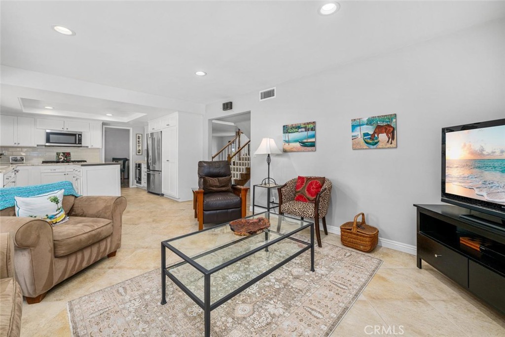 3902 Toland Property Photo 35