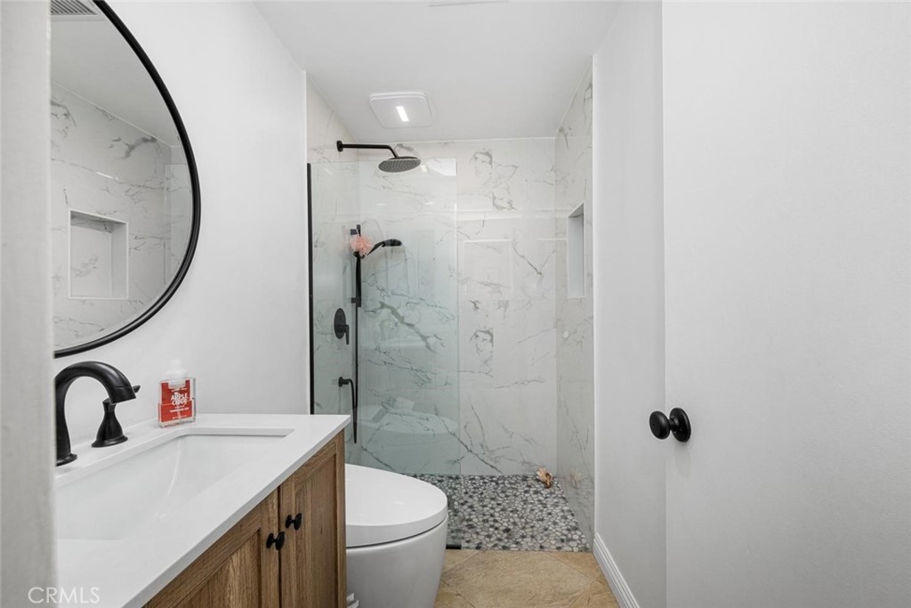 3902 Toland Property Photo 41