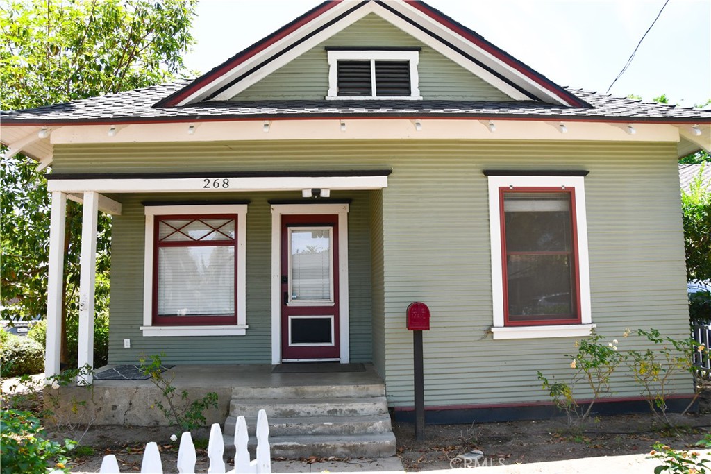 268 N Grand Property Photo 1