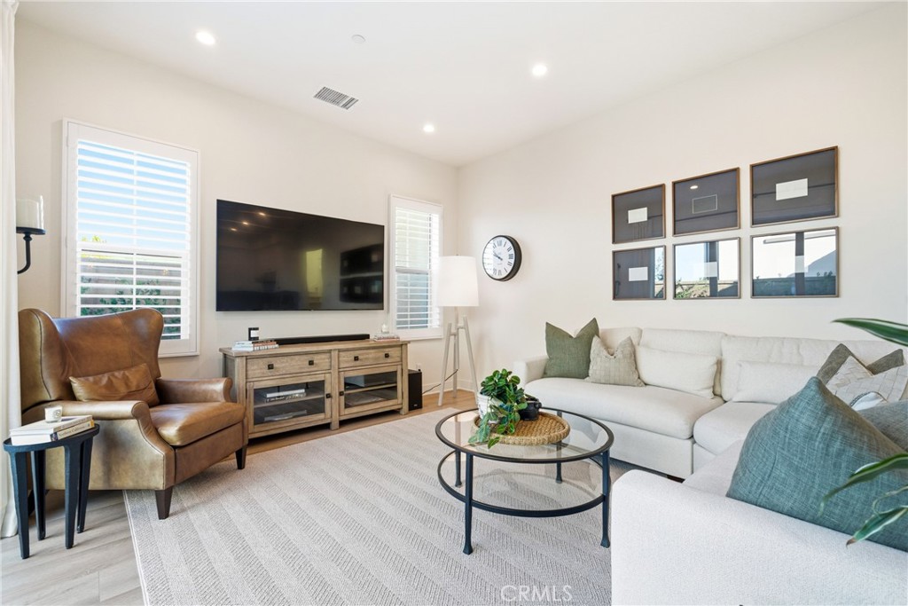 109 Fairgreen Property Photo 17