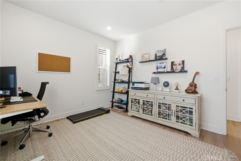 109 Fairgreen Property Photo 22