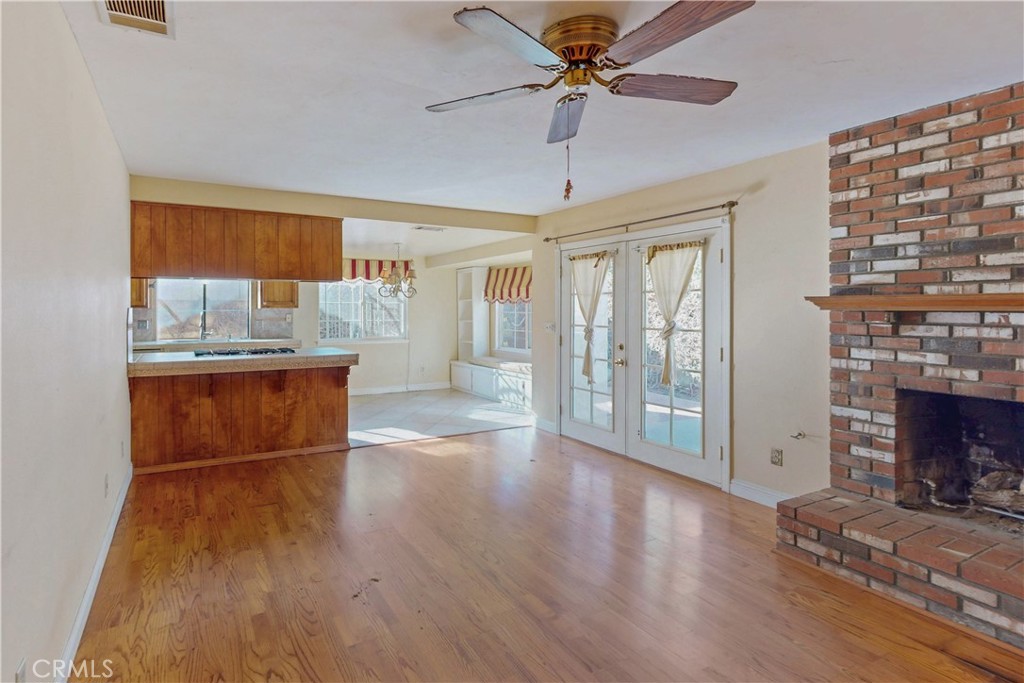 13489 Village Road Property Photo 9