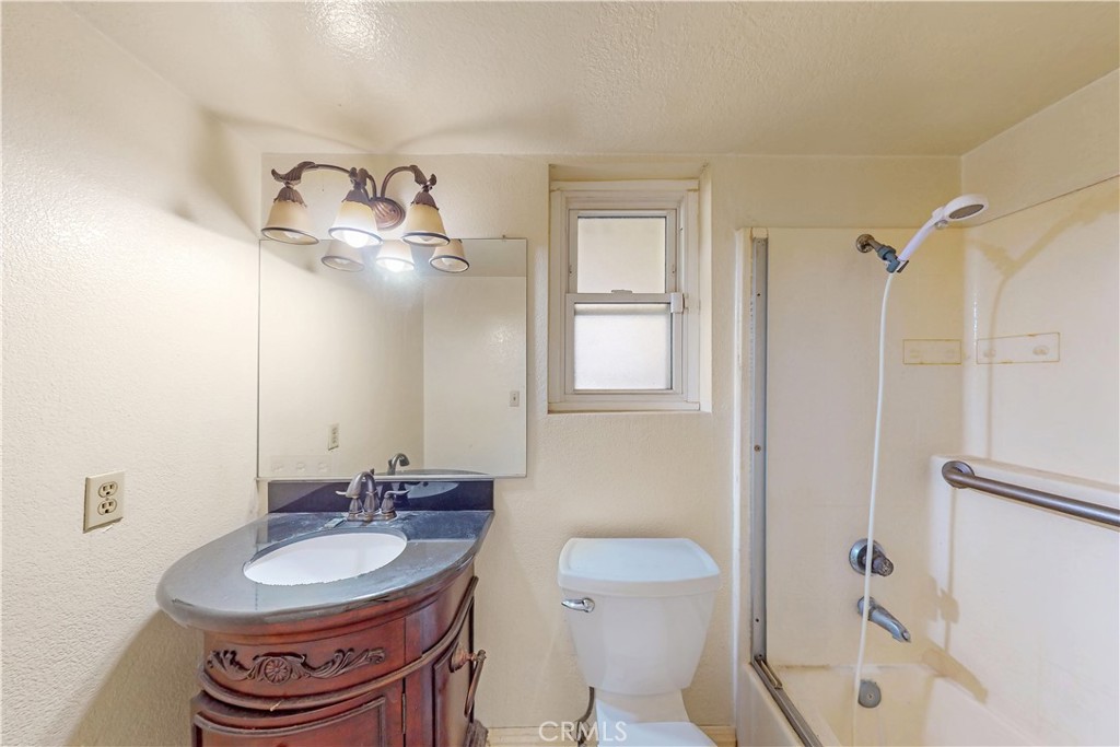 1510 Karon Street Property Photo 7