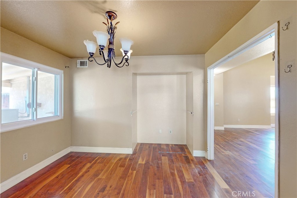 1510 Karon Street Property Photo 9