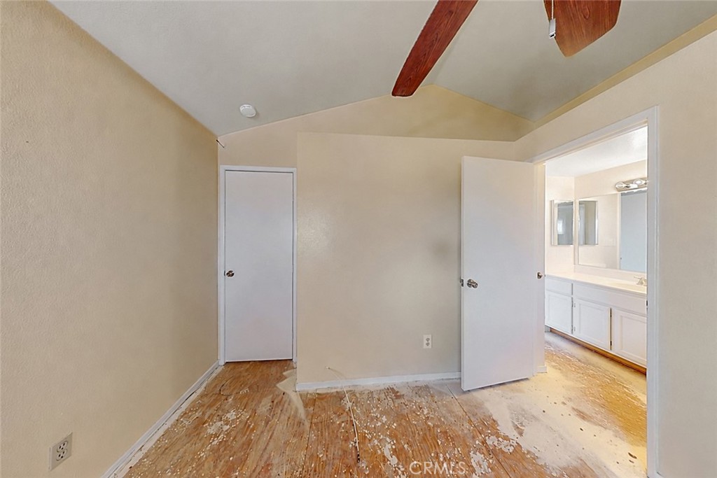 1510 Karon Street Property Photo 32