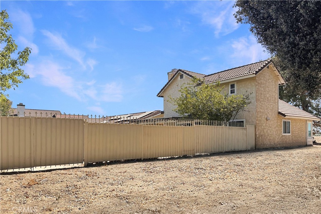 1510 Karon Street Property Photo 35