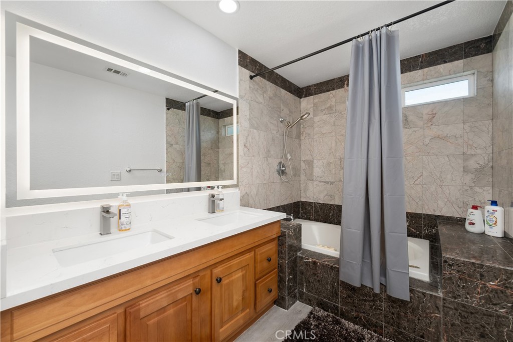 19402 Pilario Property Photo 25