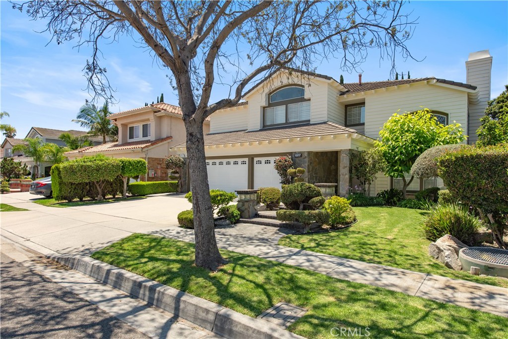 18817 Jeffrey Avenue Property Photo 1