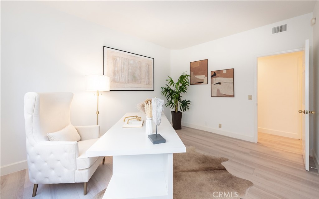 18817 Jeffrey Avenue Property Photo 14