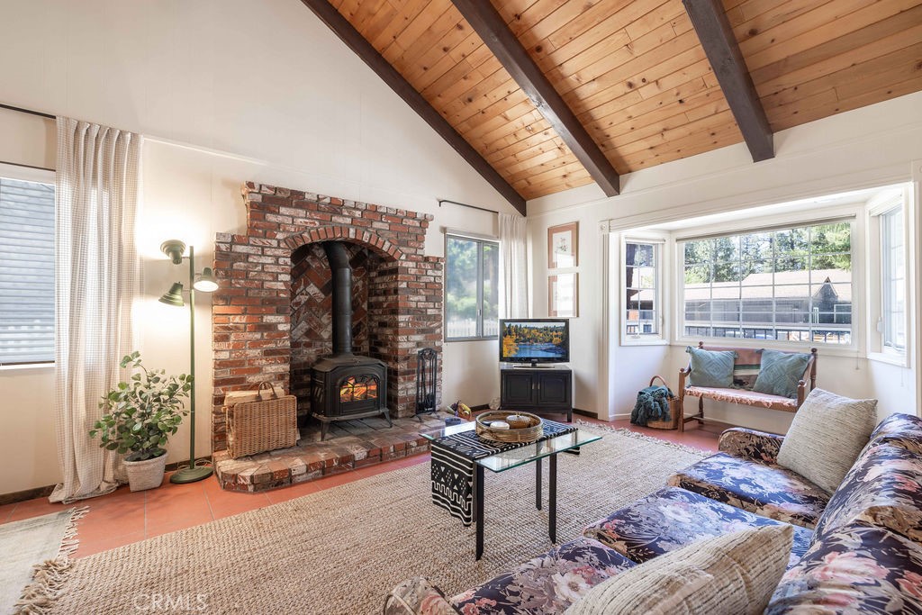 420 Belmont Drive Property Photo 4