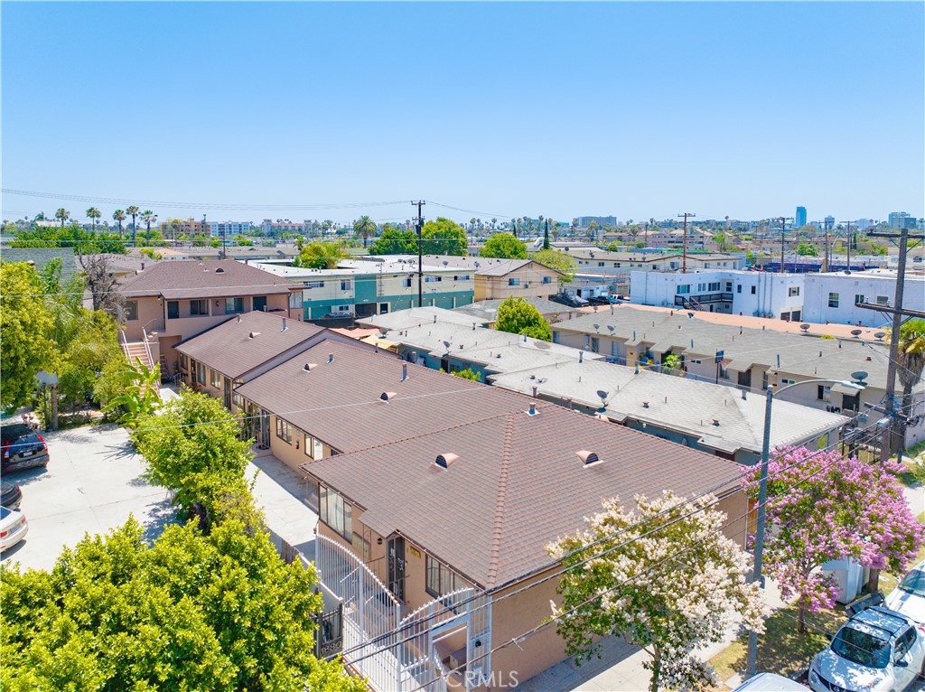 1876 Henderson Avenue Property Photo 1