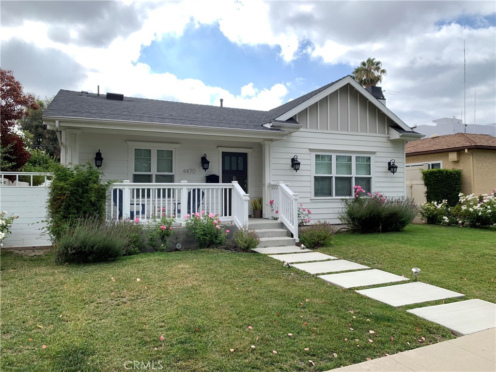 4470 Stansbury Avenue Property Photo 1
