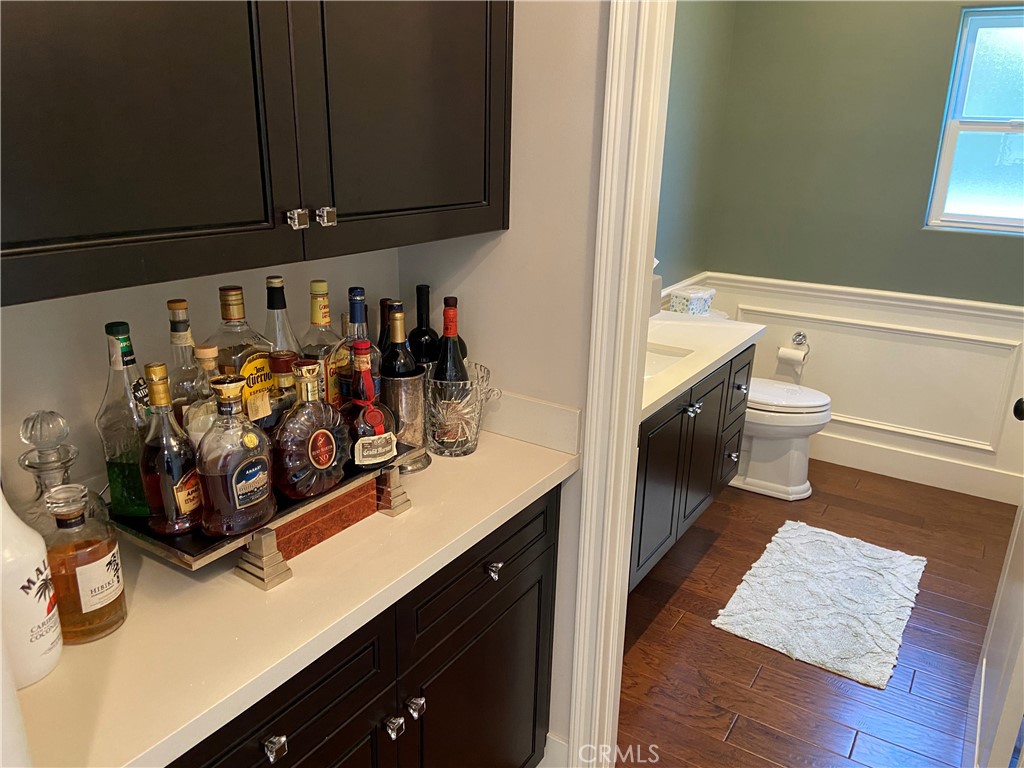 4470 Stansbury Avenue Property Photo 26