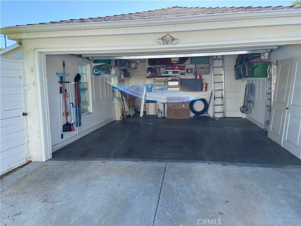 4470 Stansbury Avenue Property Photo 63