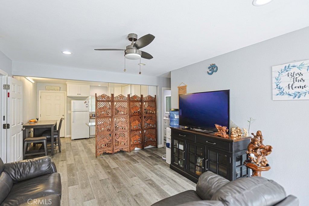14671 Hunter Ln Property Photo 7