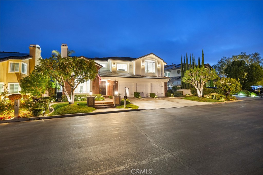 17 Brentwood Property Photo 4
