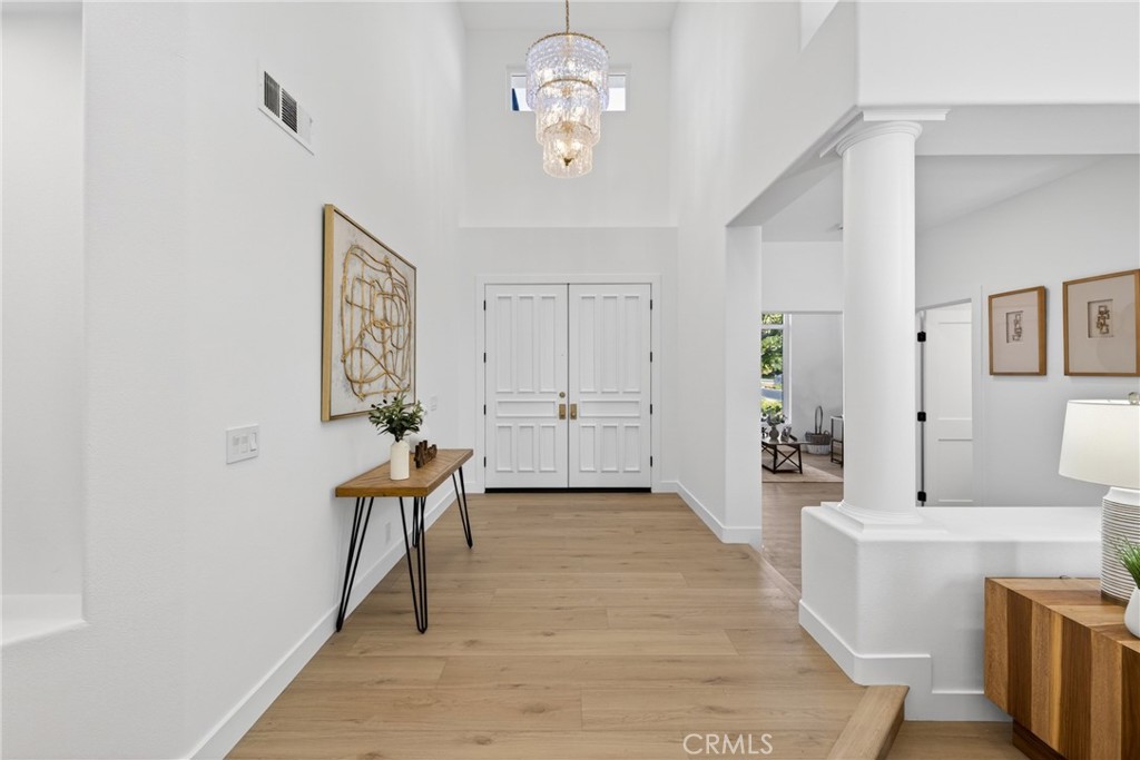 17 Brentwood Property Photo 7