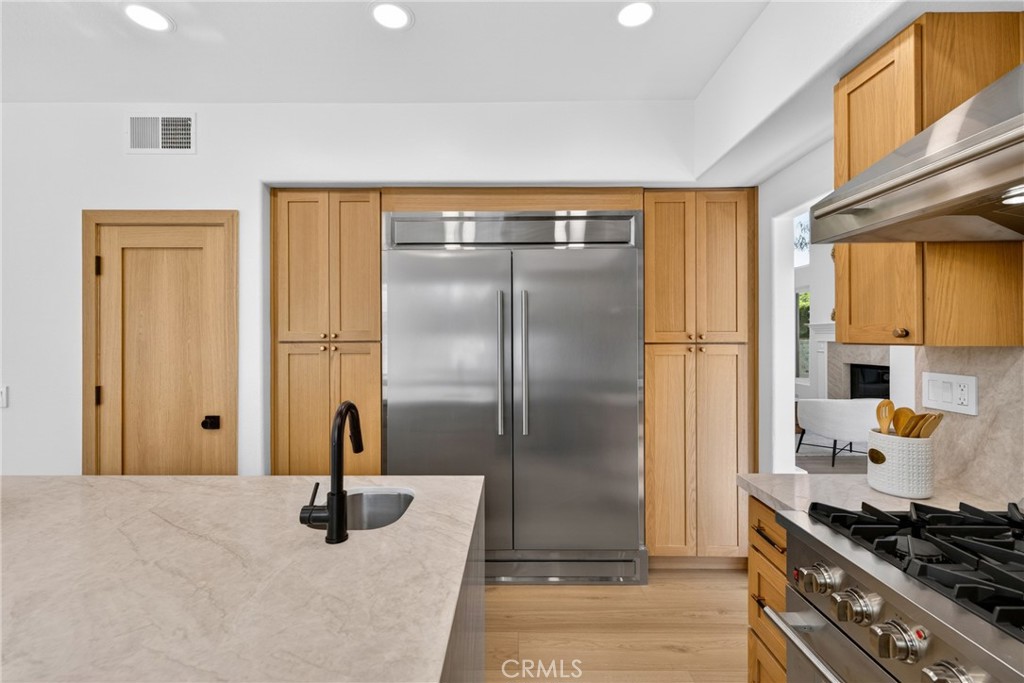 17 Brentwood Property Photo 23