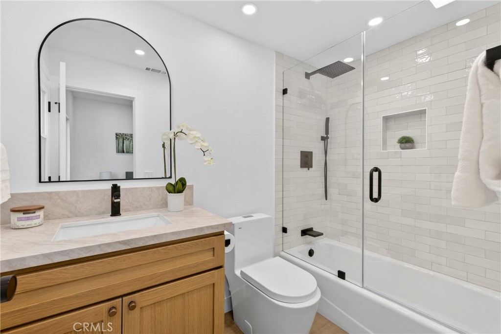 17 Brentwood Property Photo 42
