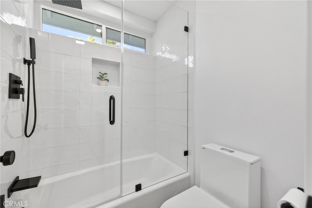 17 Brentwood Property Photo 54
