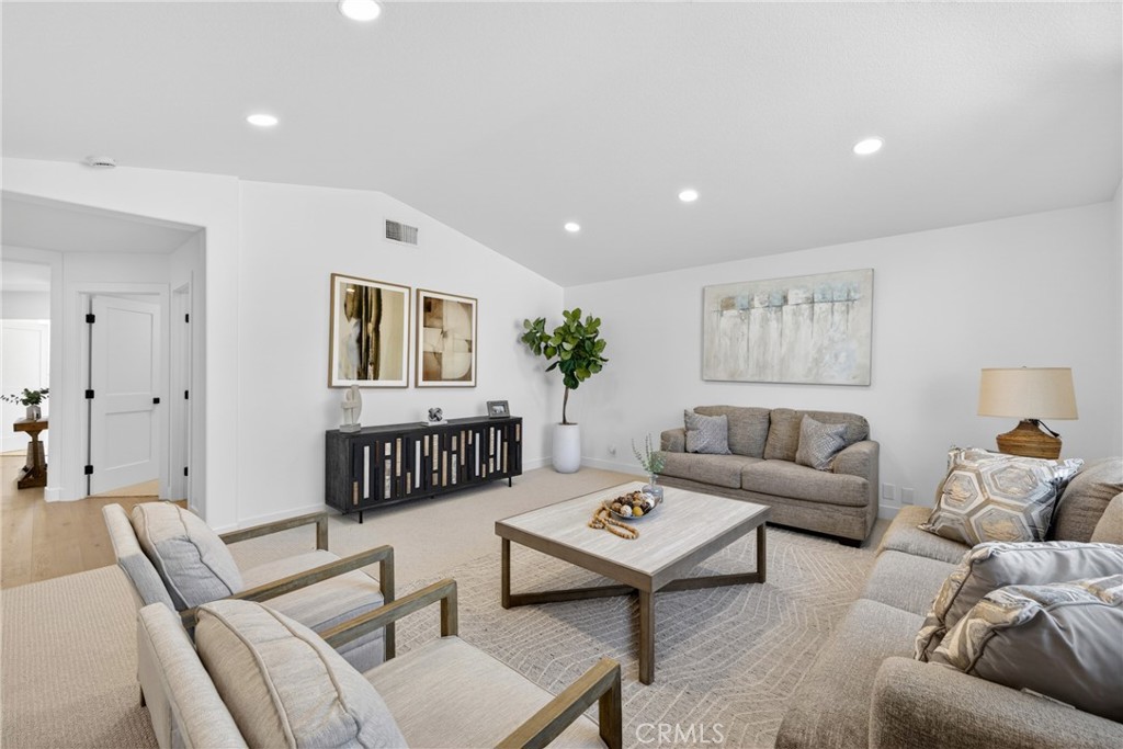 17 Brentwood Property Photo 57