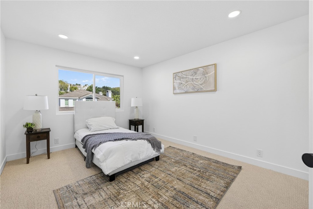 17 Brentwood Property Photo 58