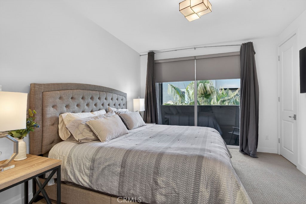 985 Doheny Way Property Photo 17