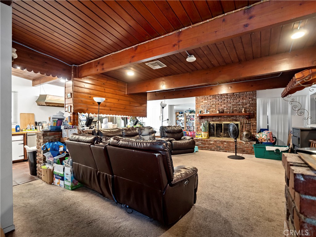 9281 Dorrington Property Photo 3