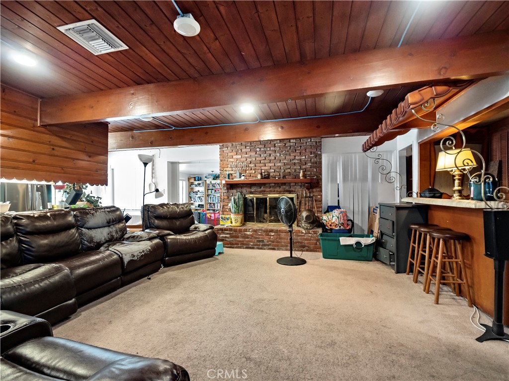 9281 Dorrington Property Photo 4