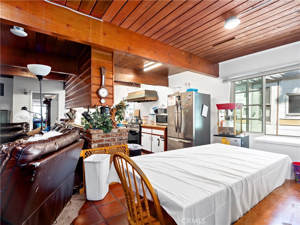 9281 Dorrington Property Photo 6