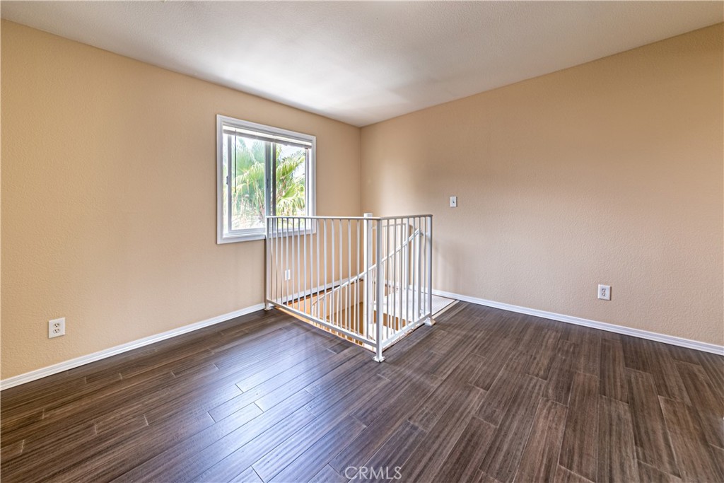 1125 Linden Avenue Property Photo 16