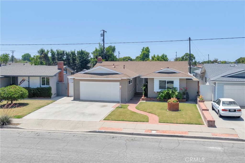 8350 E Blithedale Property Photo 2