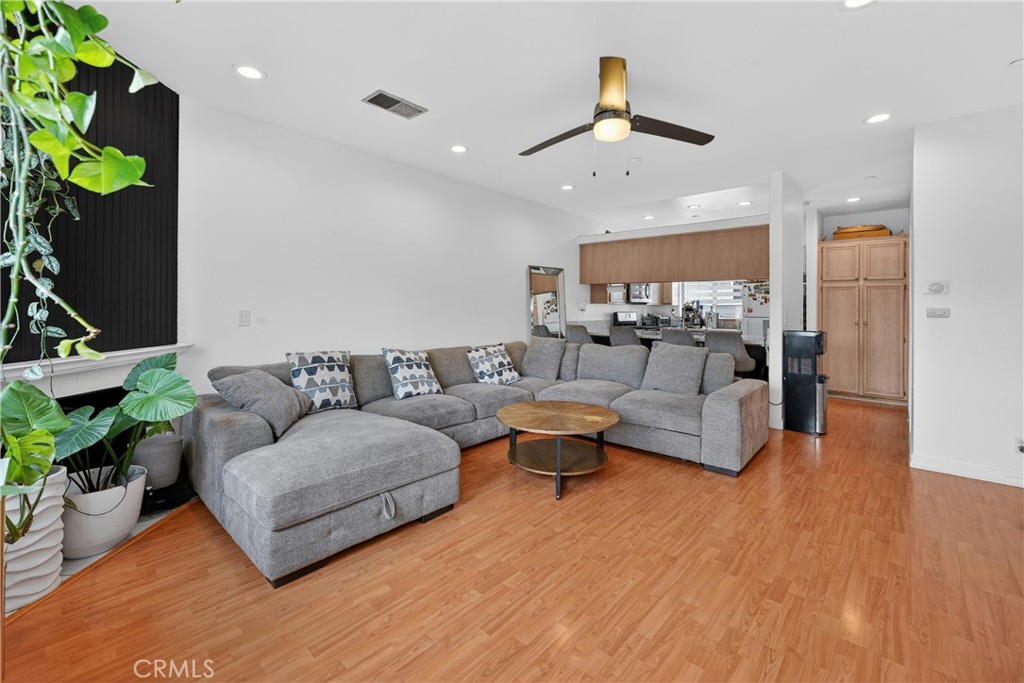 7463 Western Bay Property Photo 3