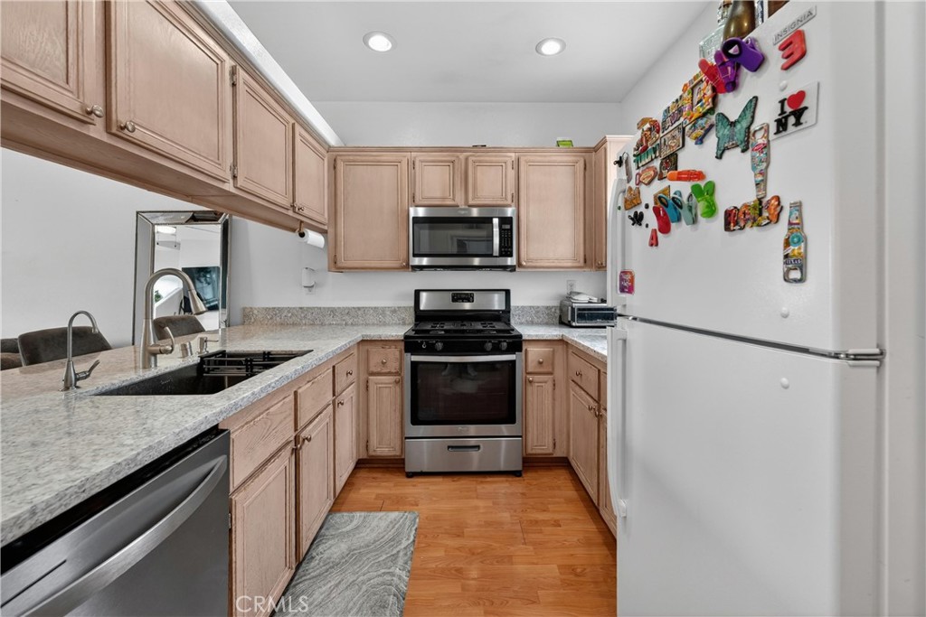 7463 Western Bay Property Photo 5