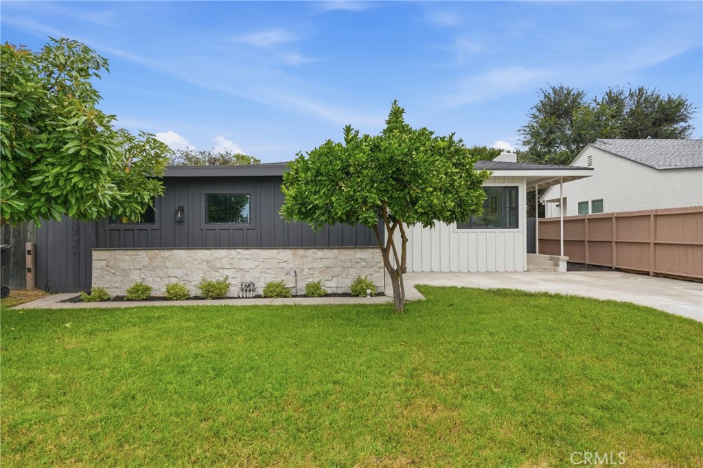 3308 Faust Property Photo 4