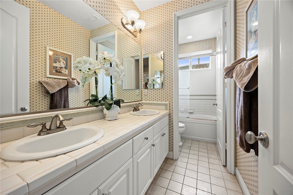20142 Milano Court Property Photo 27
