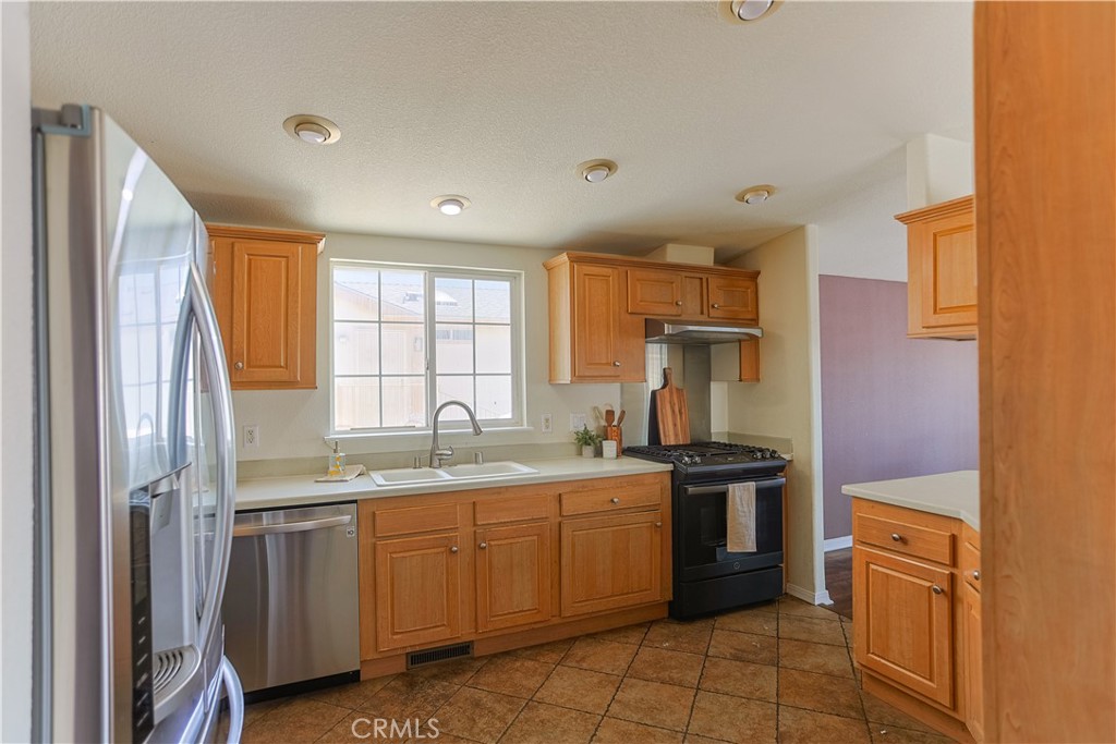 23301 Ridge Route 207 Property Photo 8