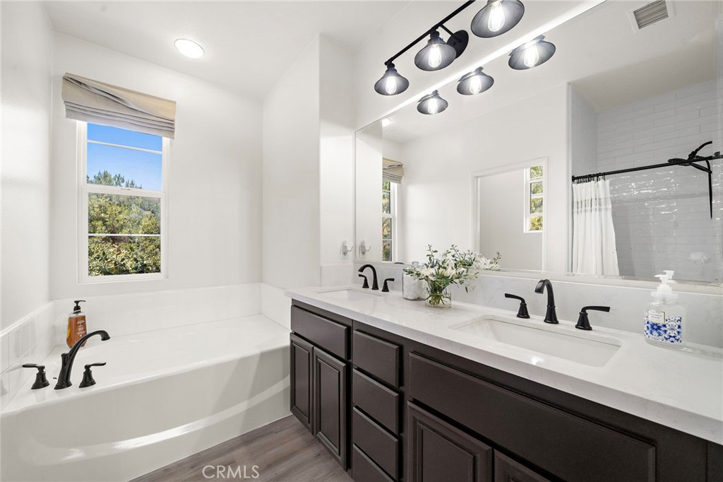 101 Tall Oak Property Photo 30