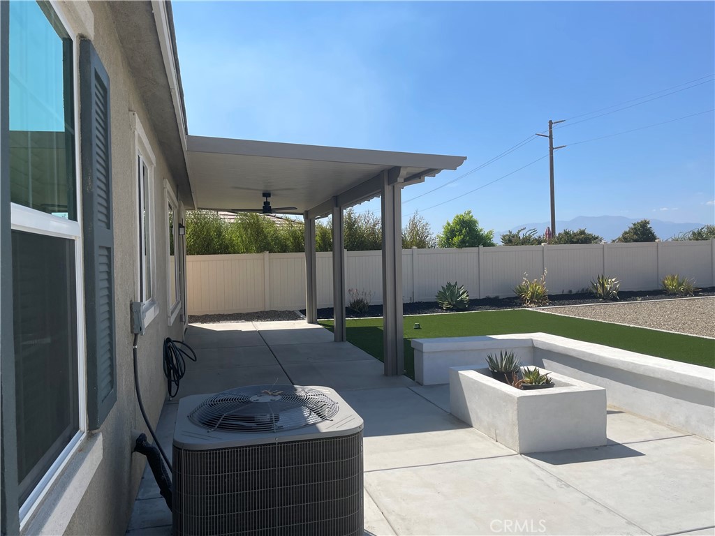 20952 Telegraph Road Property Photo 7