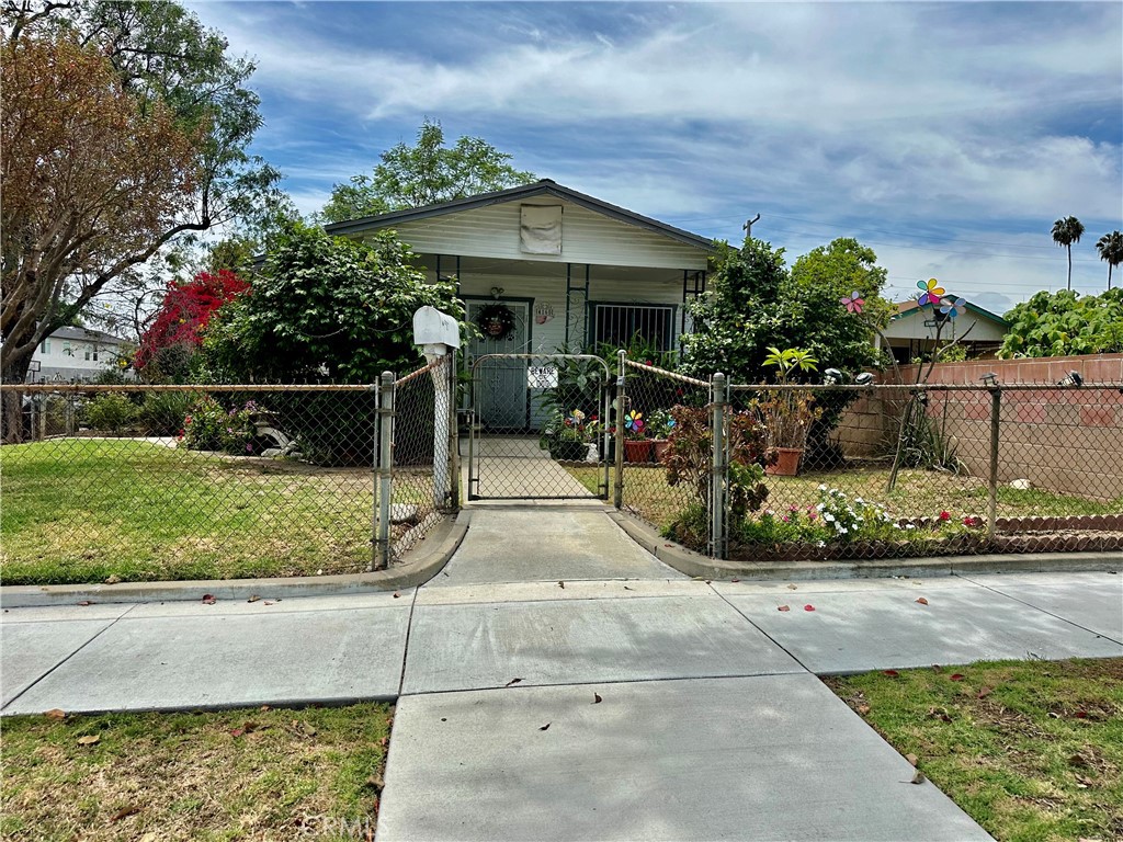 4160 Folsom Street Property Photo 1