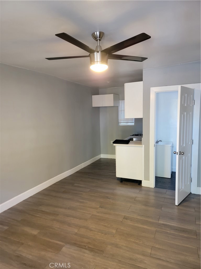 1702 N Long Beach Property Photo 4
